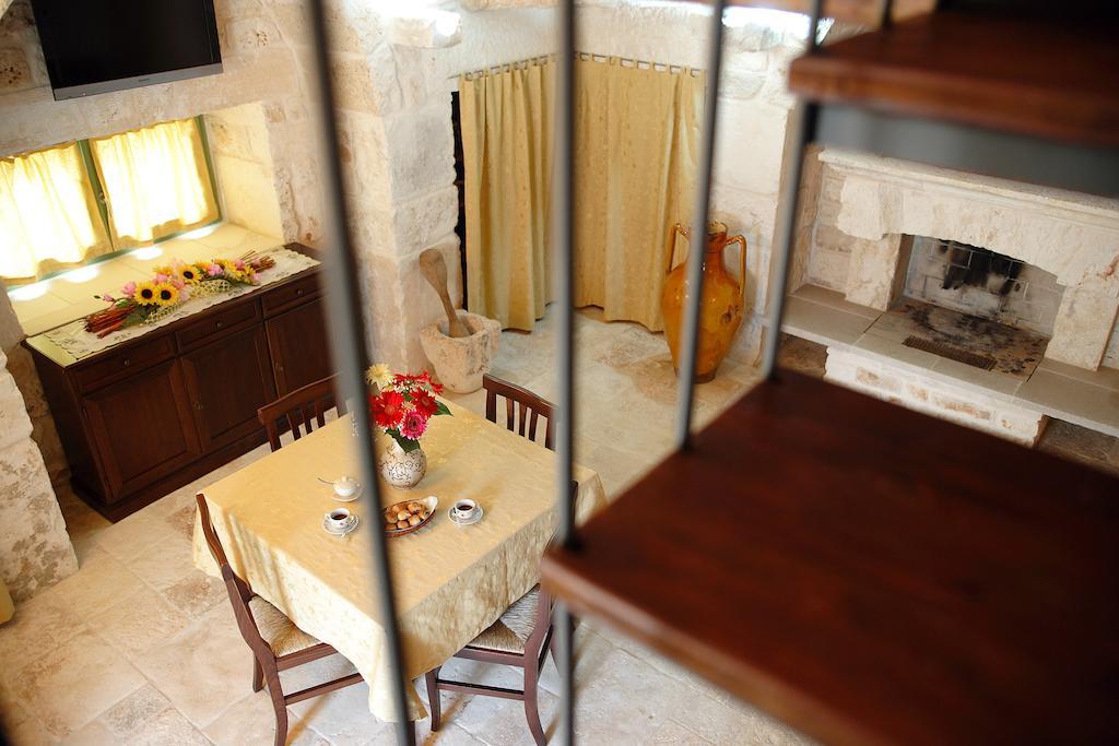 Hotel Trulli Boccadoro Ostuni Habitación foto